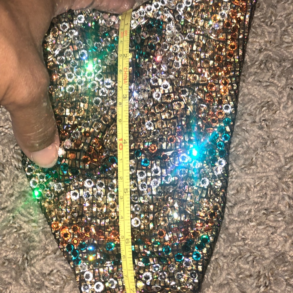 Figure suit - Picture 2 of 4